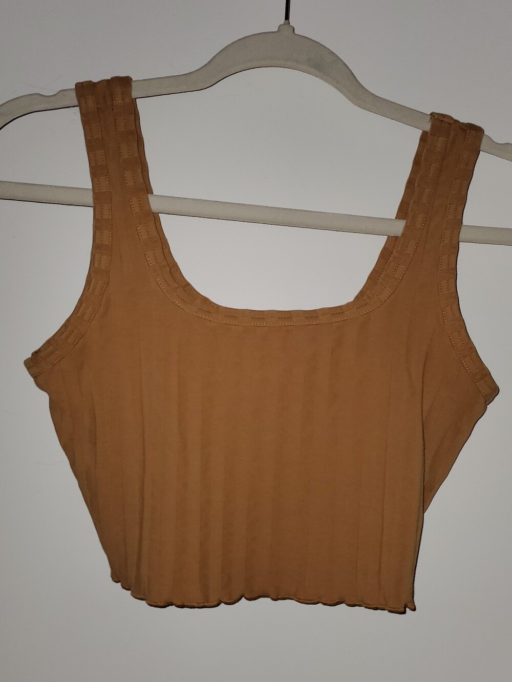 Aerie Offline XS Cropped Tank, Mustard, Lettuce Trim